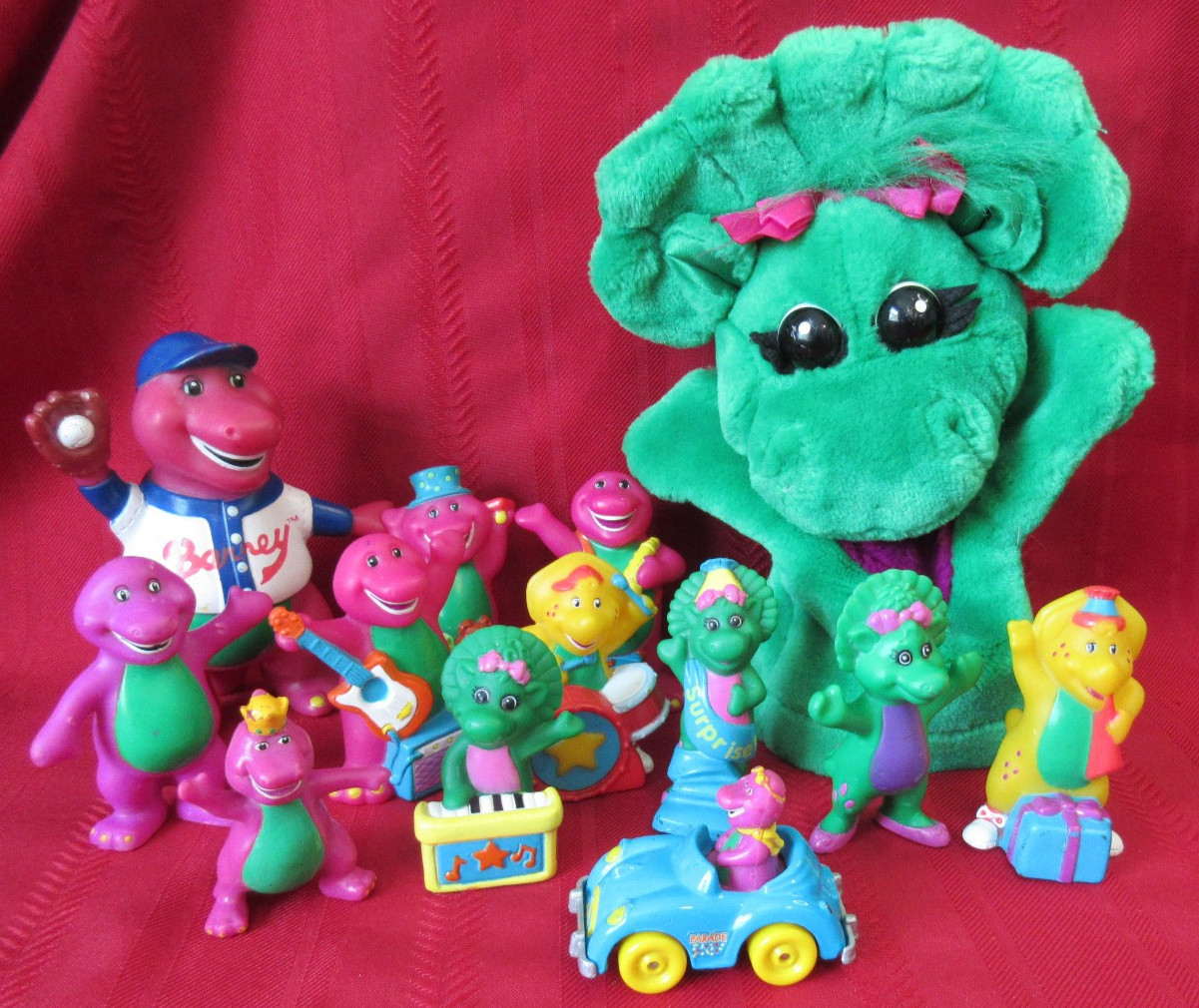 13pc Lot Vtg Barney & Friends PVC Figures Lyons Group Baby Bop Hand Puppet Car