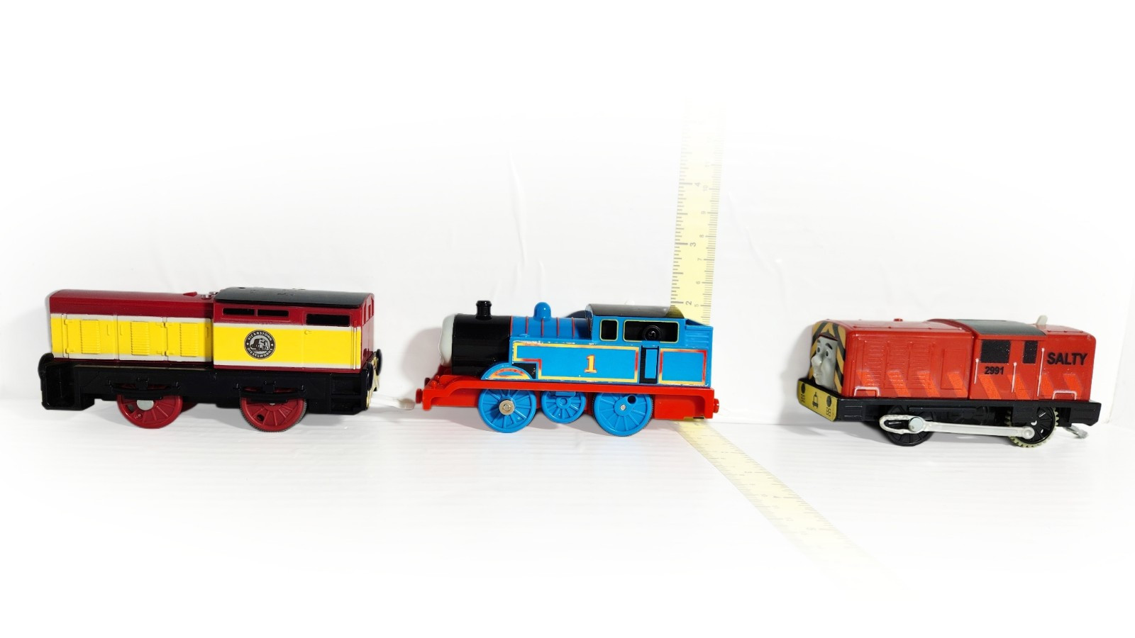 Thomas Trackmaster Motorized Train Lot Salty Dart McColl Farm Fuel Tanker Works