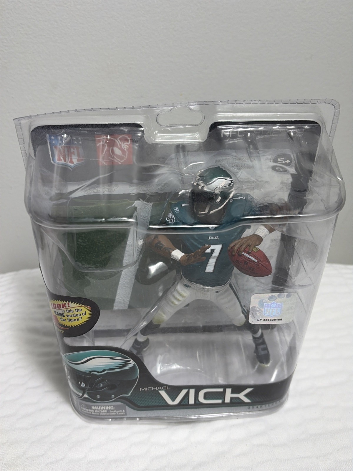 McFarlane 2011 Michael Vick Philadelphia Eagles Collectible Figure