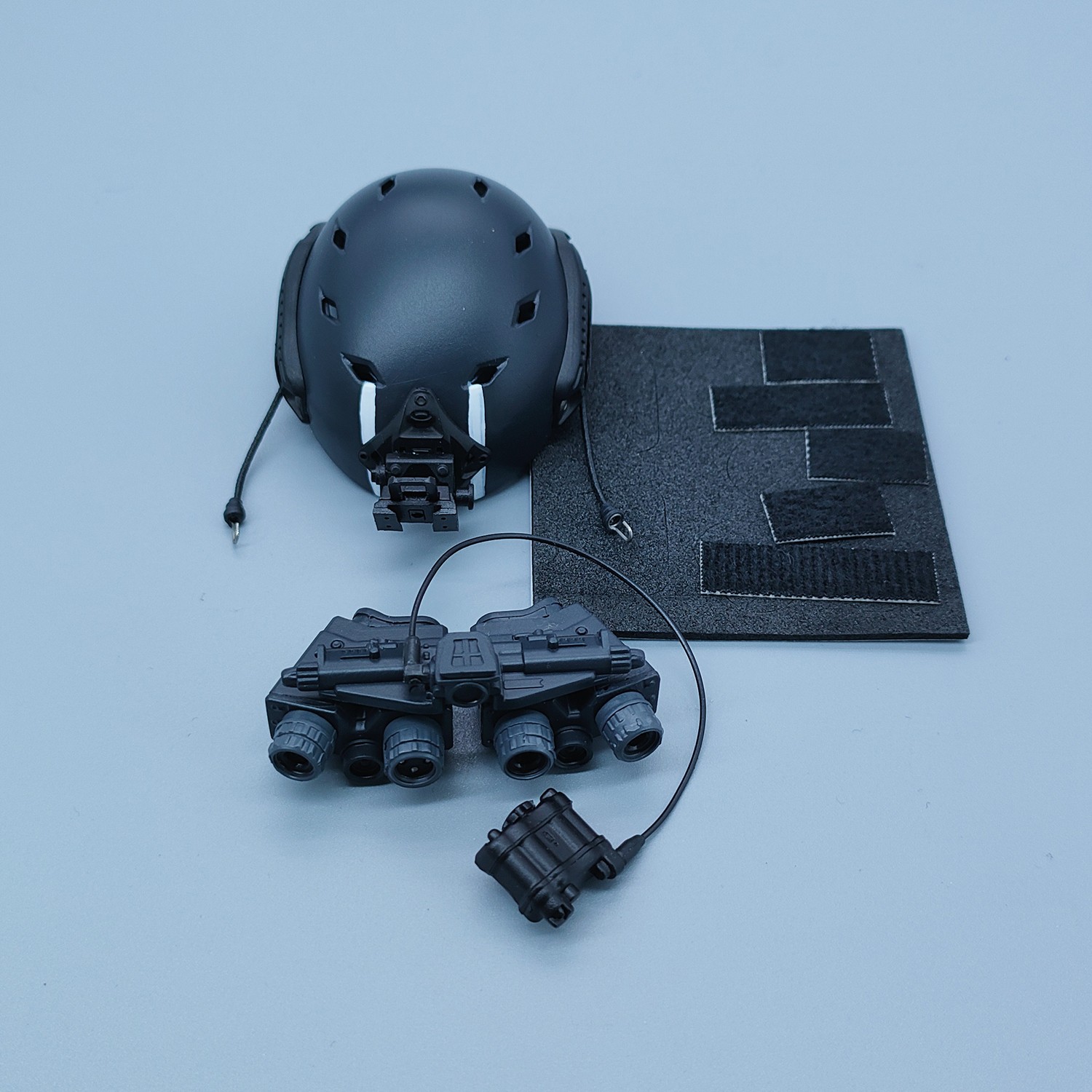 EASY&SIMPLE ES GA1010S 1/6 Scale SAS BRAVO 0-7 Ghost Action Figure Helmet Model