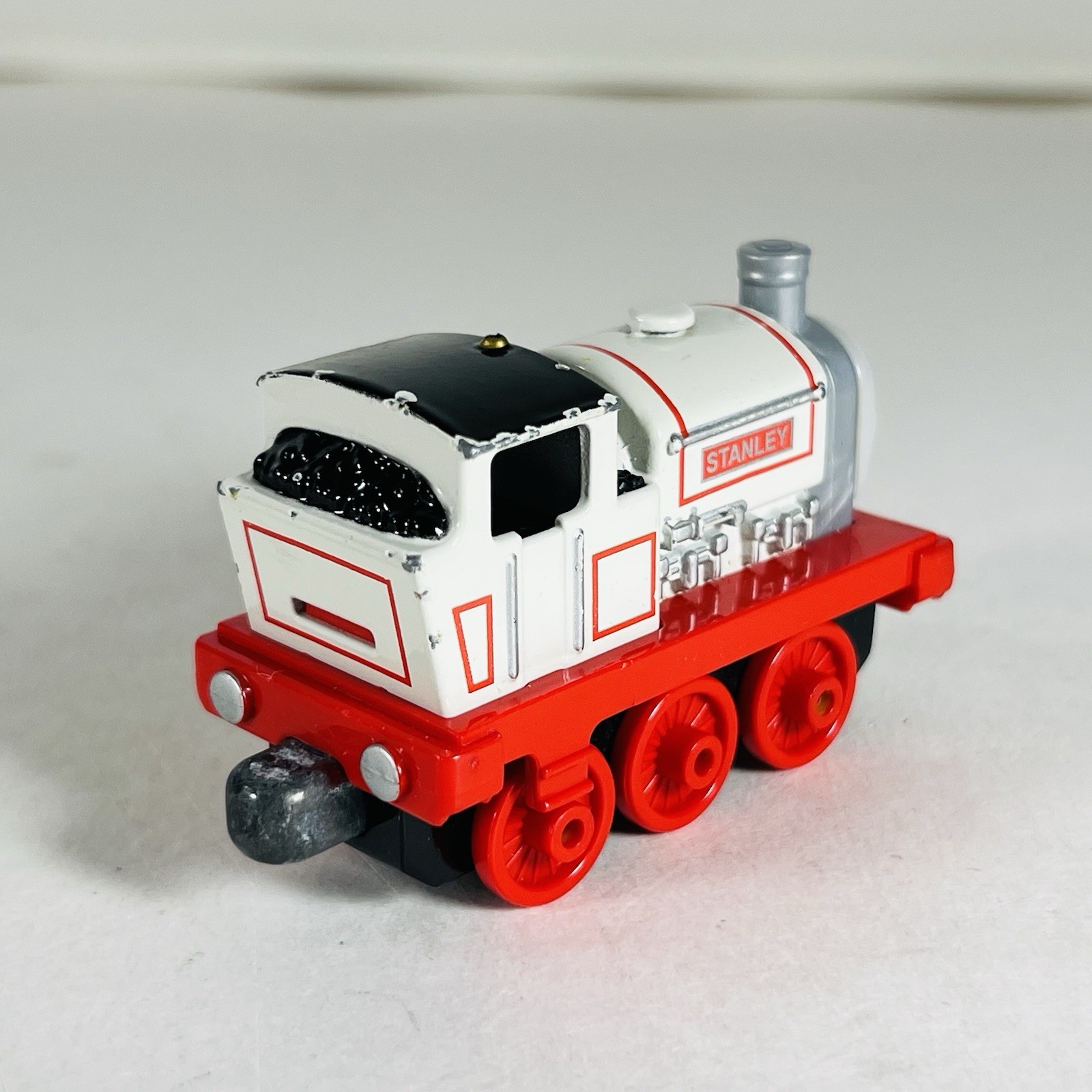 Stanley Tank Engine Thomas the Train Metal Diecast Friends Take Play White Red