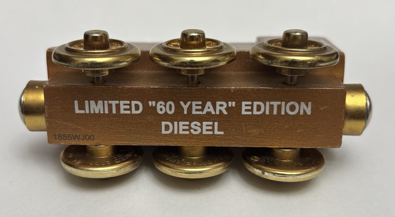 Thomas And Friends Engine Limited 60 Year Edition Bronze Diesel Train Gold 2005