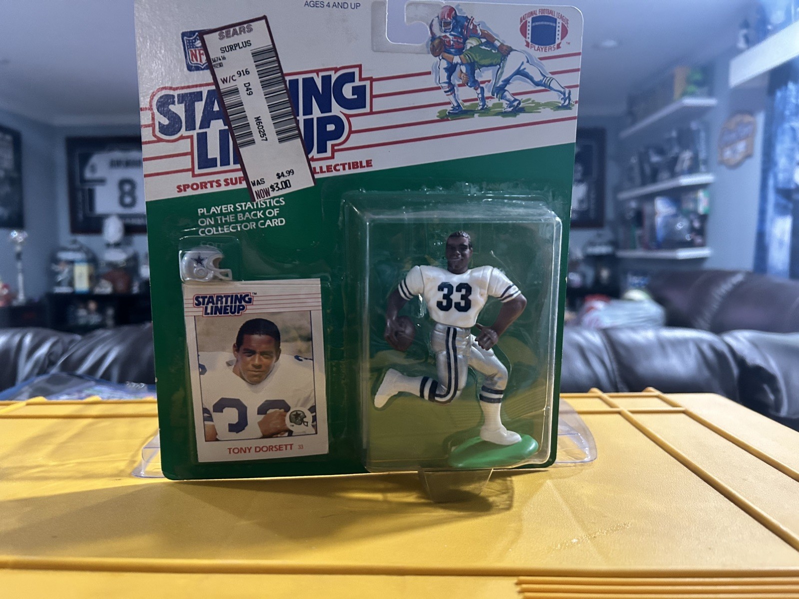 1988 TONY DORSETT STARTING LINEUP WITH SEARS ORIGINAL STICKER