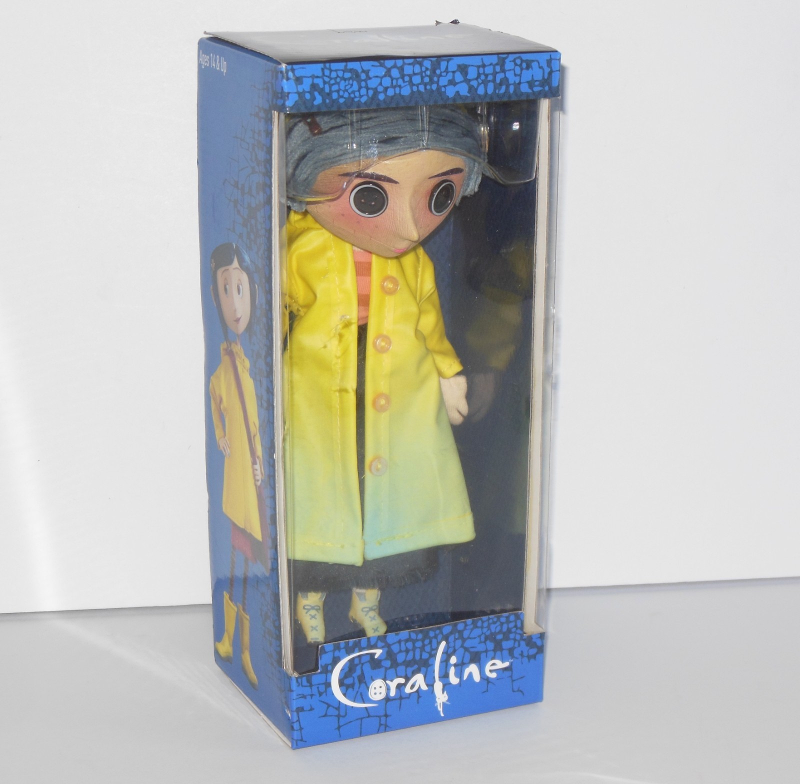 Coraline new 10&Prime; Doll Prop Replica NECA (2018) Yellow Raincoat NIB New in Box
