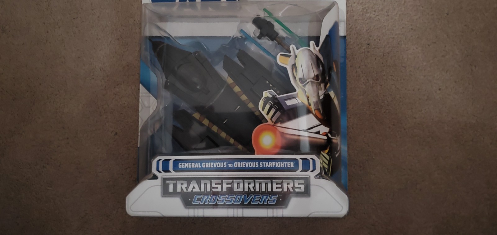 NEW: Star Wars Transformers Crossover: General Grievous to Grievous Starfighter