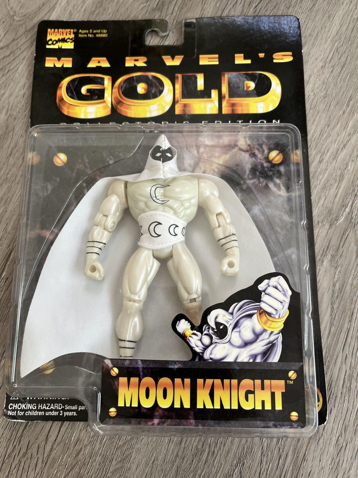TOY BIZ MARVEL&rsquo;S GOLD COLLECTOR&rsquo;S EDITION MOON KNIGHT NEW ON CARD
