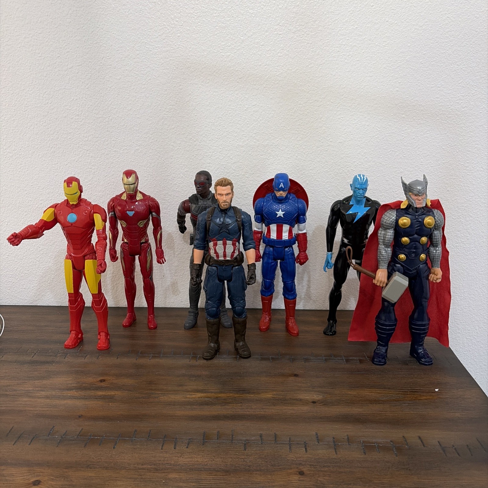 Assorted 12inches Marvel Heroes Captain America Thor Iron Man Falcon Maestro