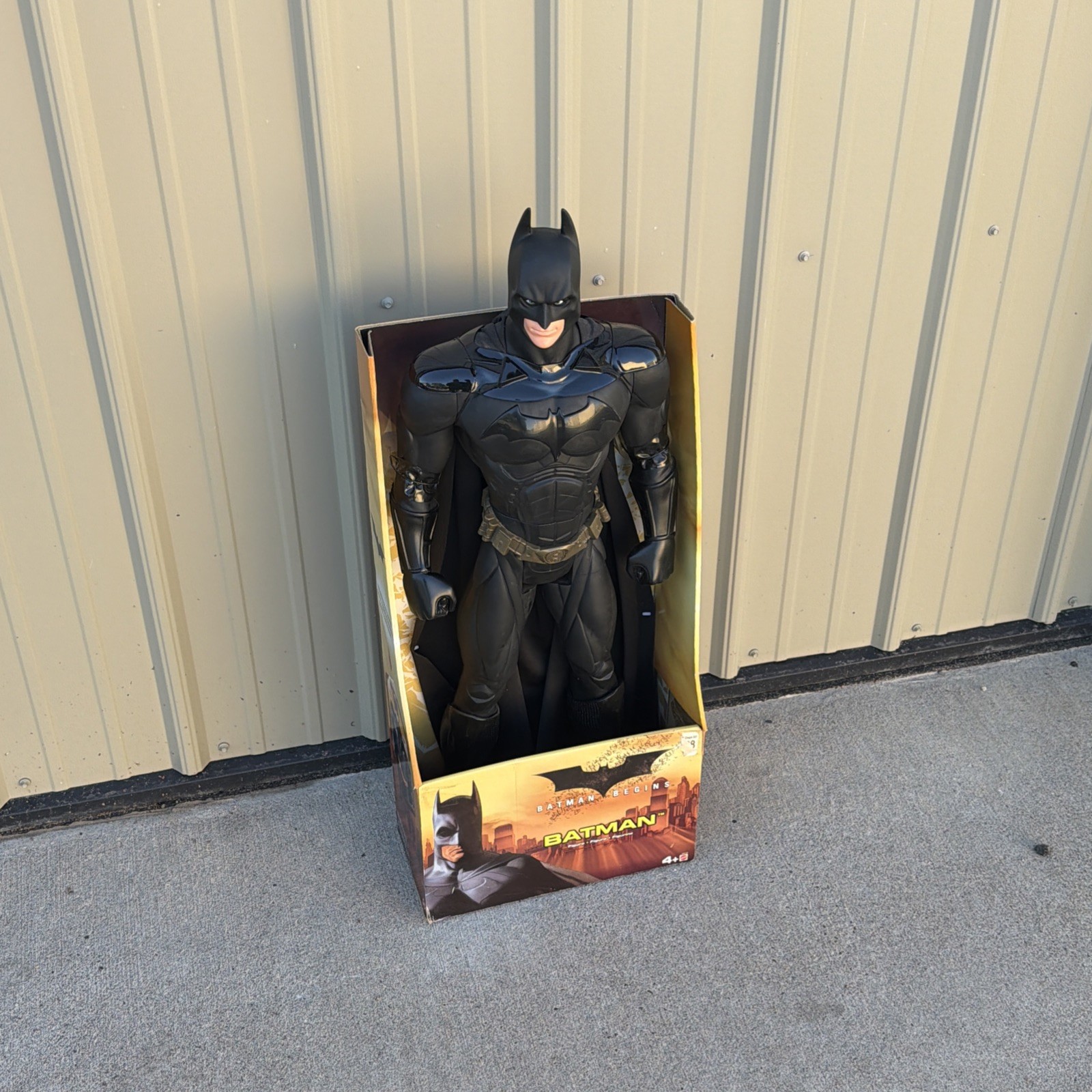 Batman Begins Action Figure 31&Prime; Size 2005 Mattel DC Comics New Old Stock NIB