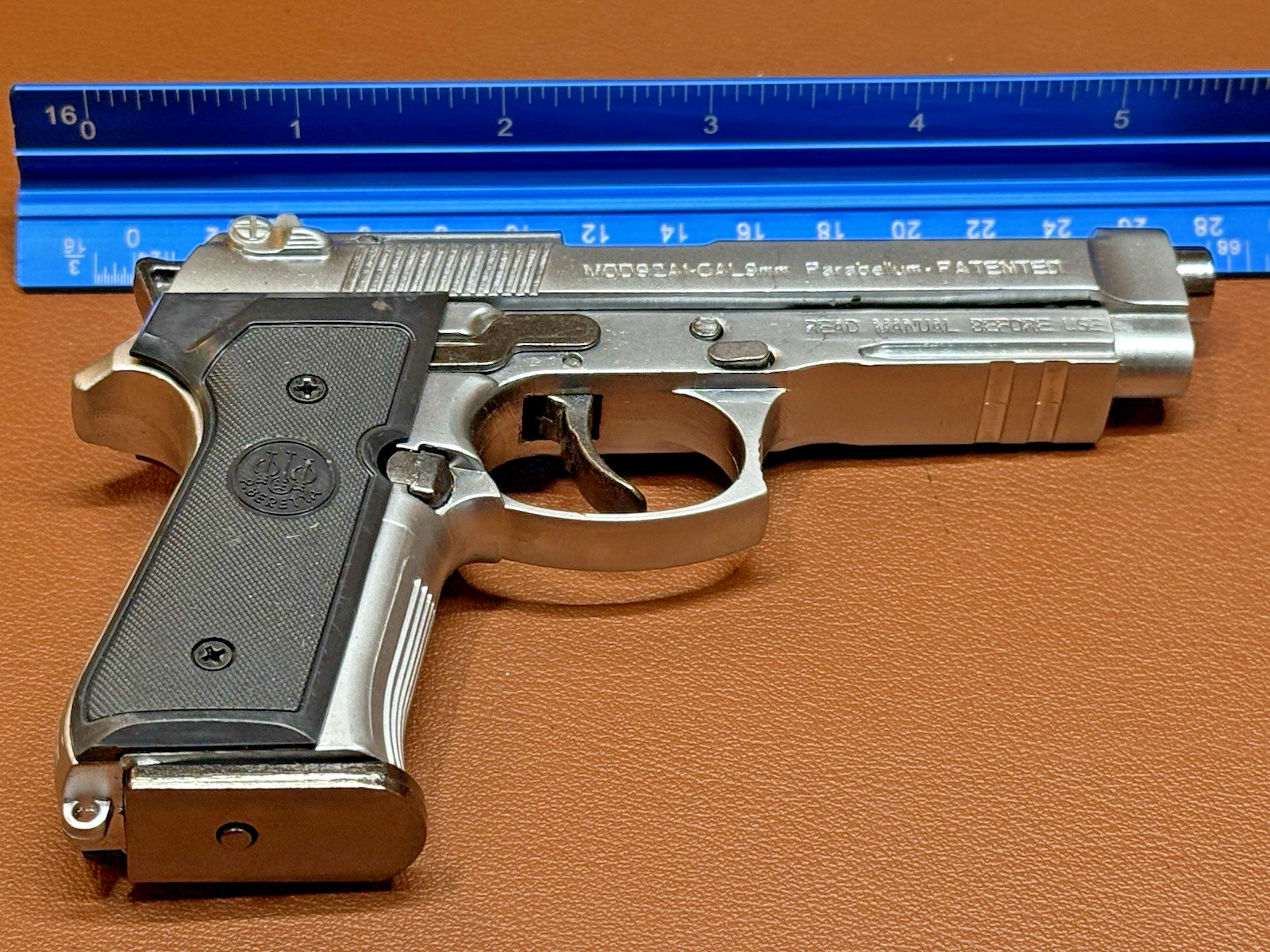Seiko Beretta M92A1 Shell Eject COLLECTOR Toy Gun 1:2 Italy Model Chrome Matte
