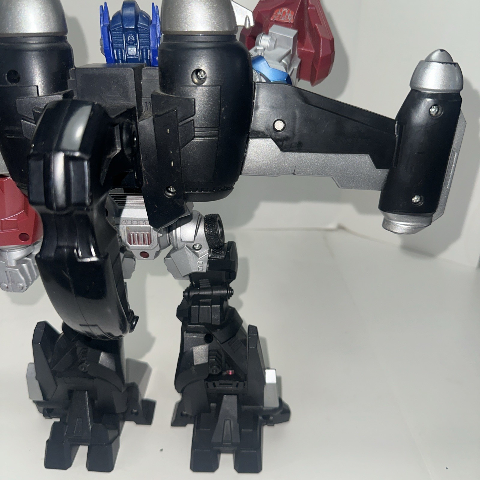 2008 Hasbro Optimus Prime Transformers Mega Power Bots Jet UPS Untested As Is