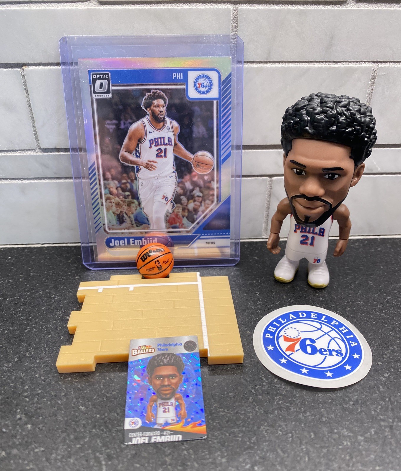 🔵NBA Ballers series 1 Joel Embiid White Jersey & Optic SILVER HOLO 76ers 🔴