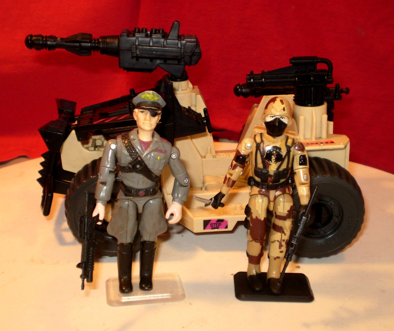 1994 GI JOE COBRA SCORPION VEHICLE 100% Complete + DESERT TROOPER ARAH VINTAGE