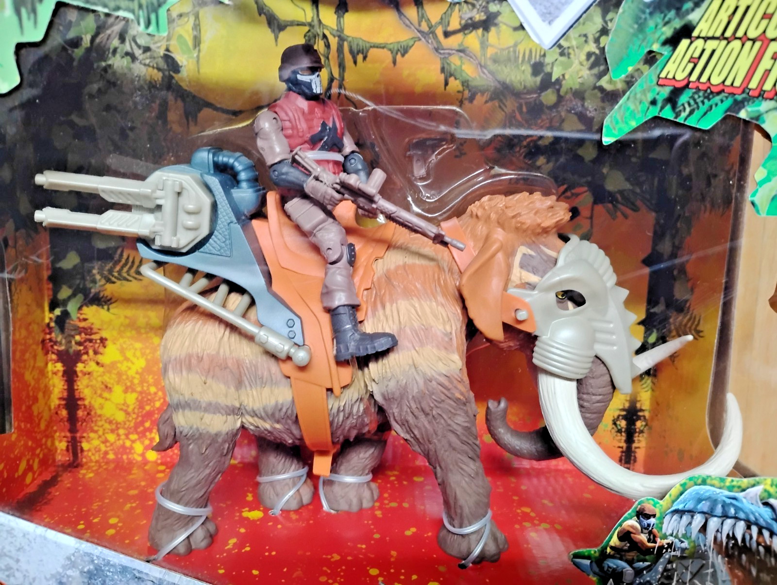 JURASSIC CLASH Mammoth and Dino Commander Beast Taming Figure NEW Lanard 2018