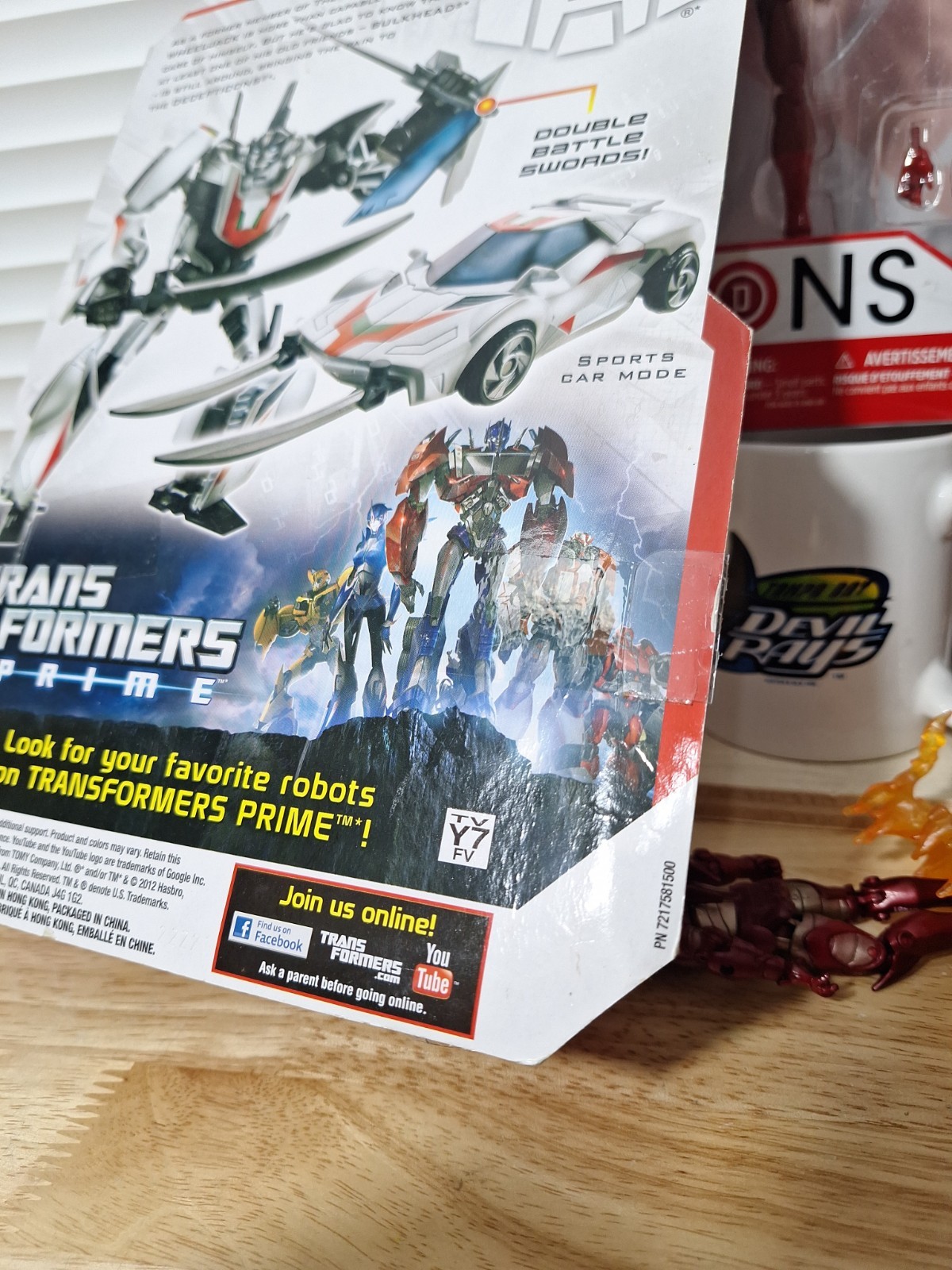 Transformers Prime Robots In Disguise Deluxe Class Autobot Wheeljack Figure New