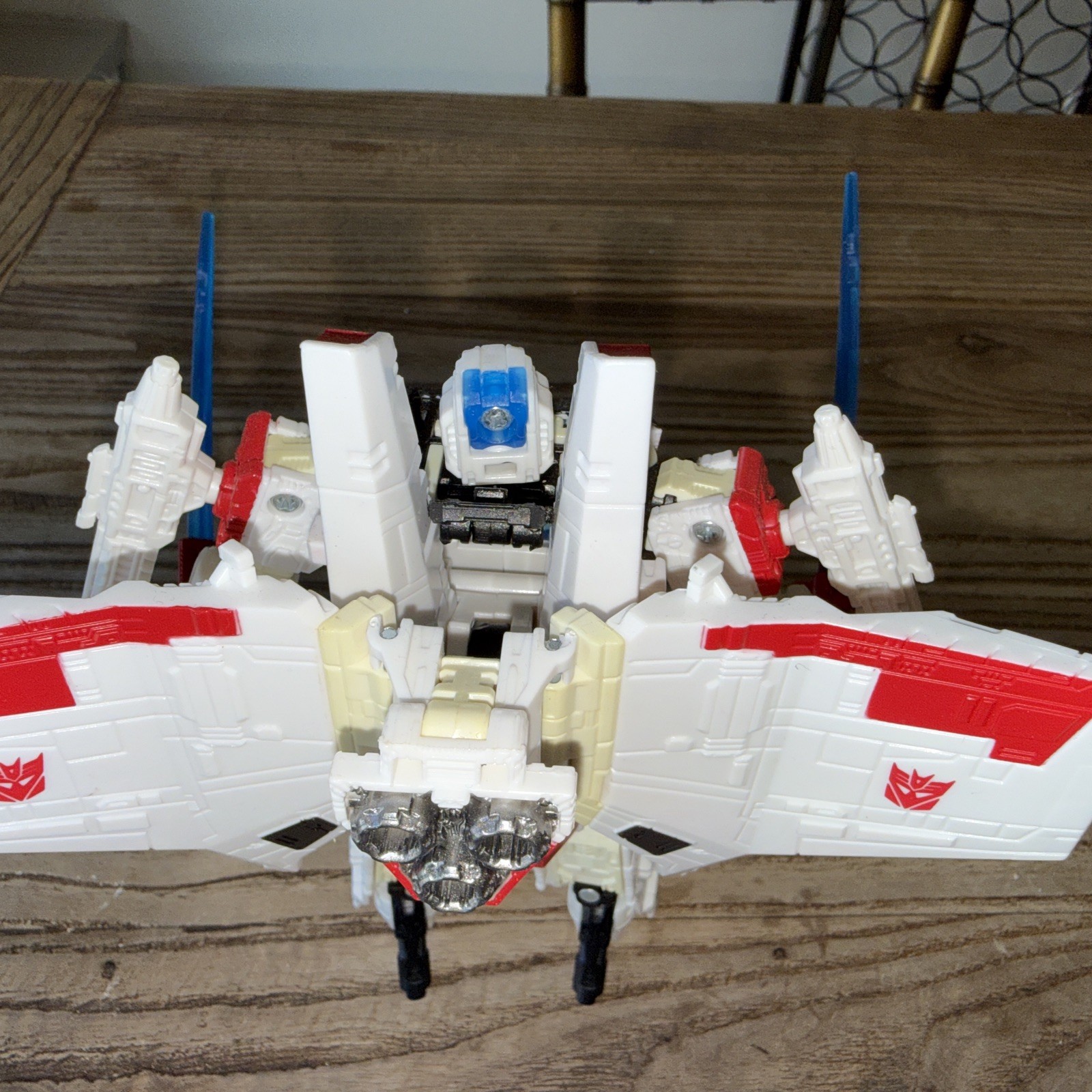 Transformers Generations Shattered Glass Starscream Complete w/instructions