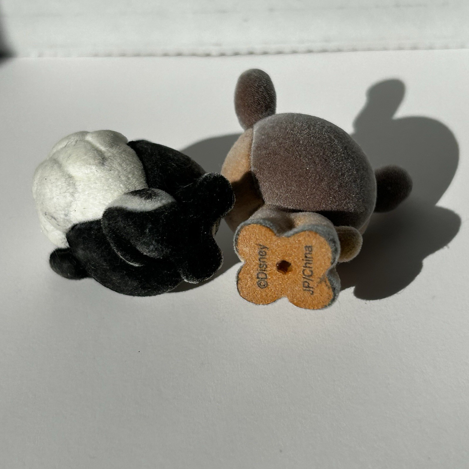 Disney Doorables Flocked Special Edition Bambi Flower Skunk