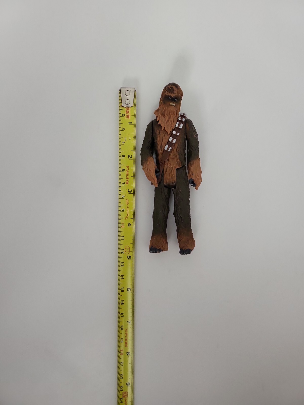 2017 Star Wars Chewbacca 4.75 in Action Figure Hasbro Force Link
