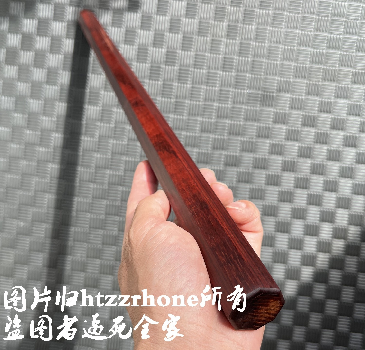 20&Prime; Natural Chinese Roeswood Stick Bar Octagon Kung Fu Safety Training Hand Toy