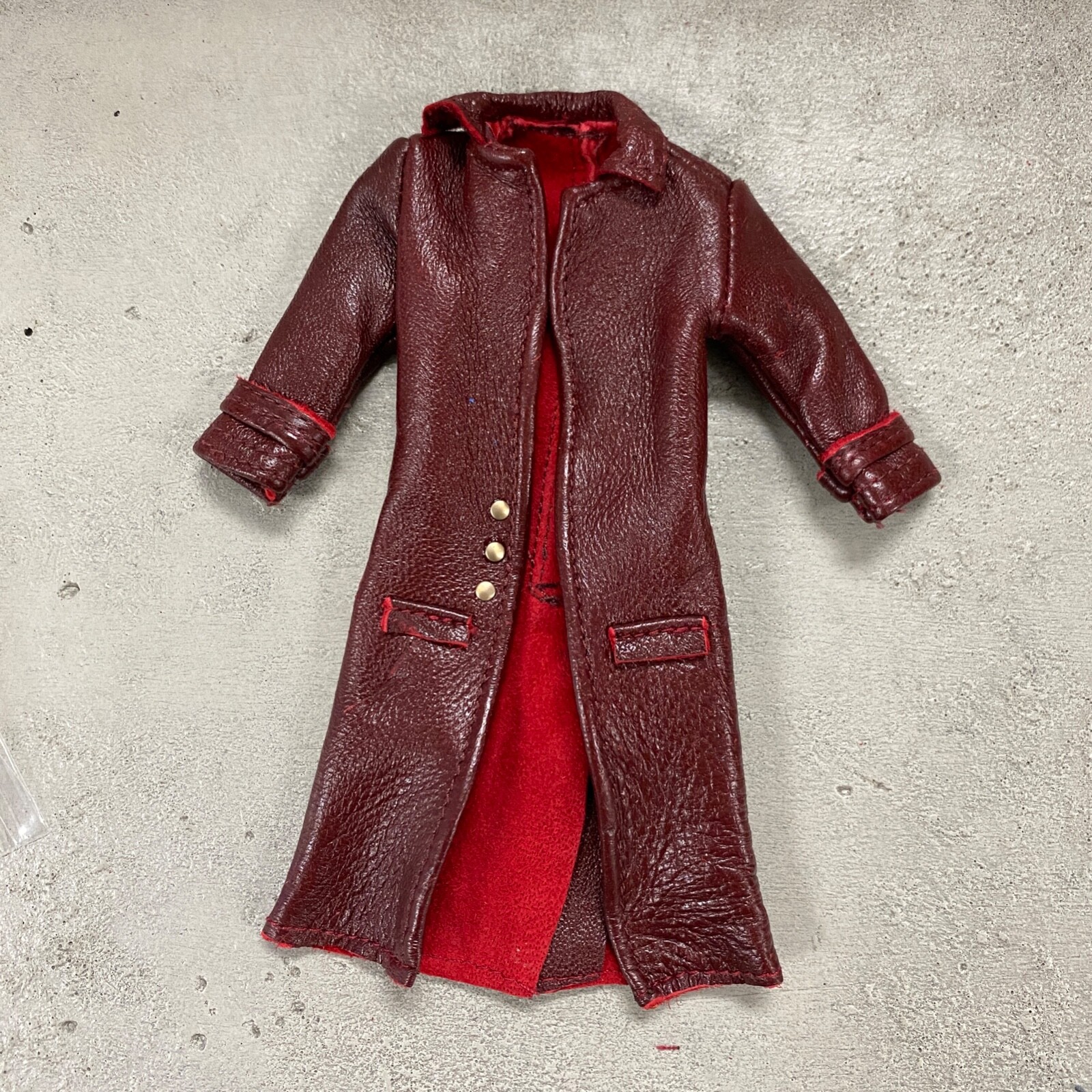 PB-LTC-RED2: 1/12 Red Faux Leather Wired Trench Coat for 6&Prime; Medium & slim body