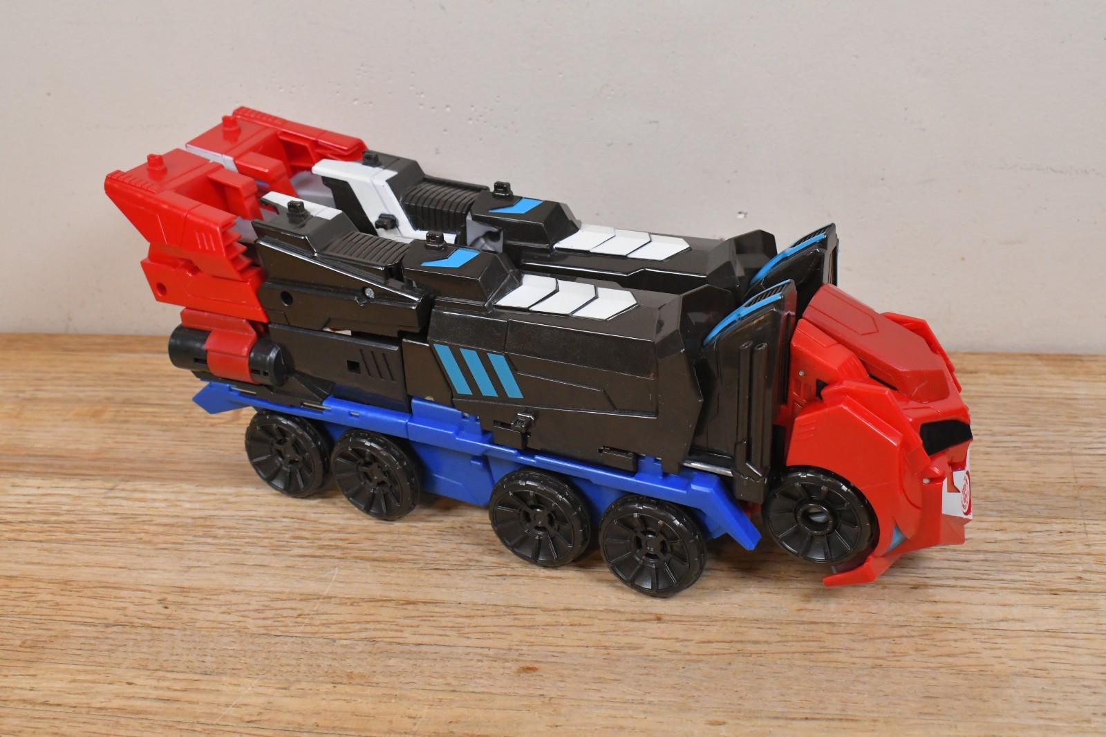 13x Transformers Playskool Heroes Rescue Bots 12&Prime; to 4&Prime; in Size