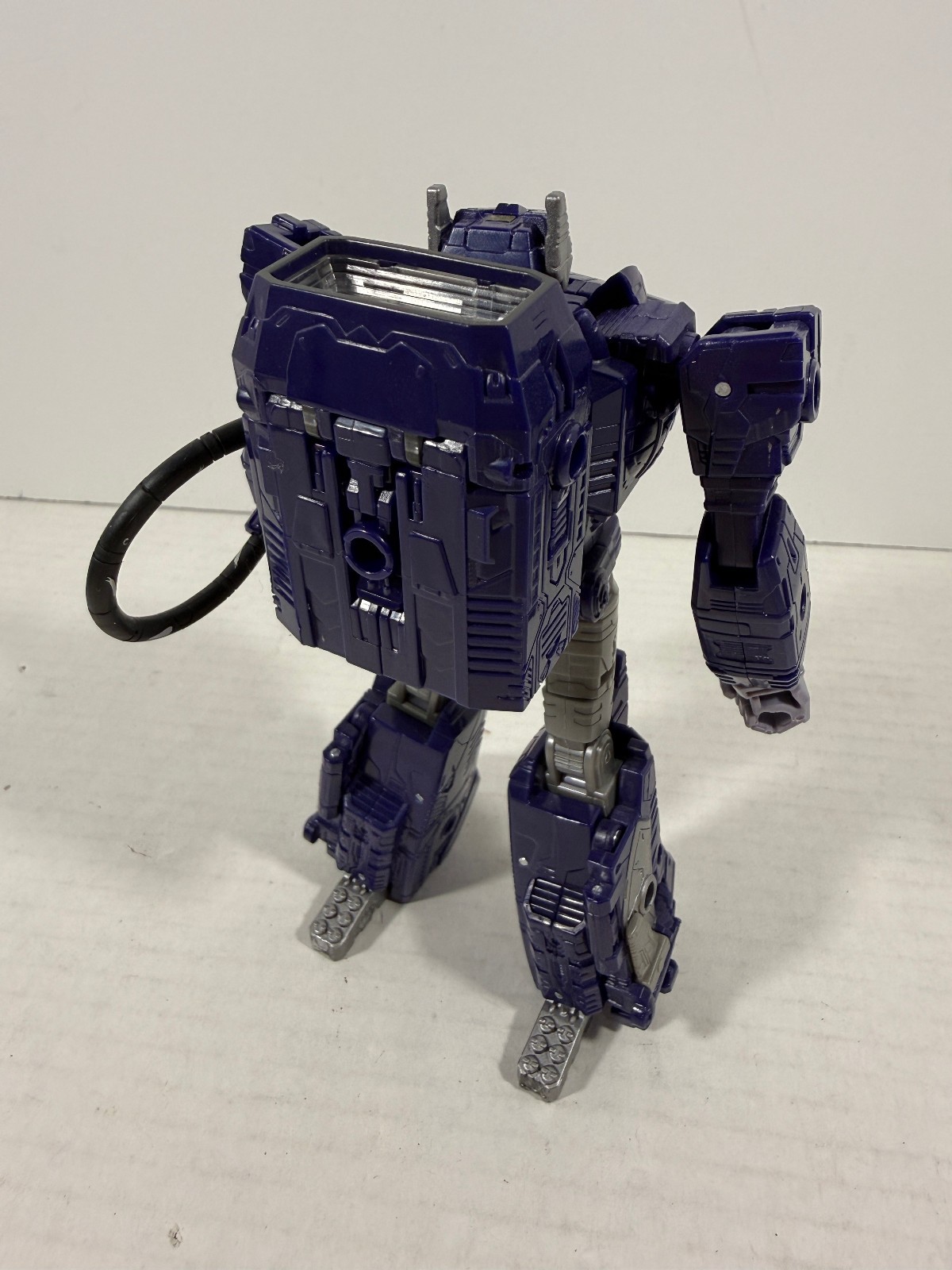 Hasbro Transformers WFC Siege Shockwave War for Cybertron Figure