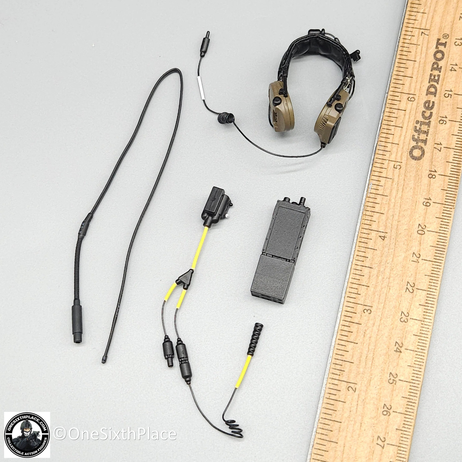 1:6 scale Easy & Simple NSW Operator Radio w/ Headset for 12&Prime; Figures