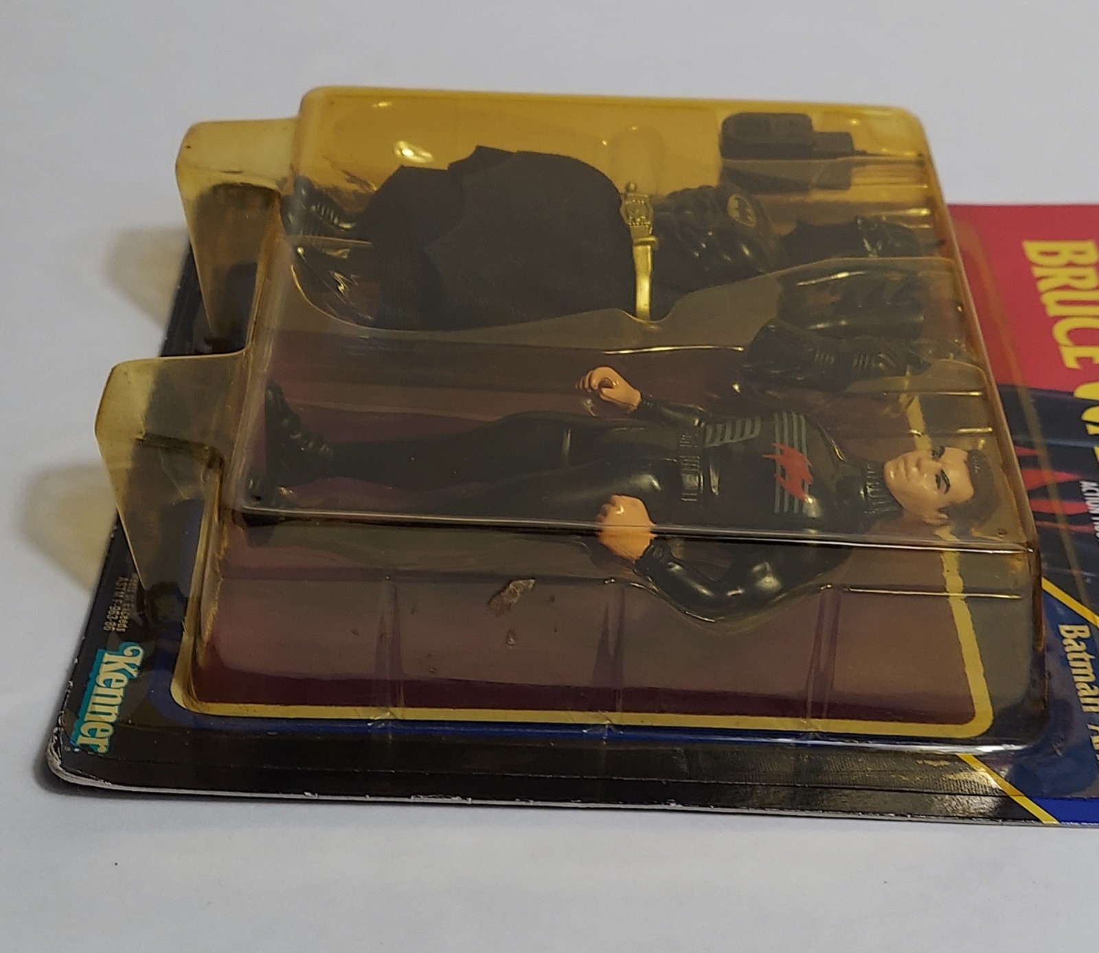 Kenner Batman Returns Bruce Wayne Quick Change Batman Armor