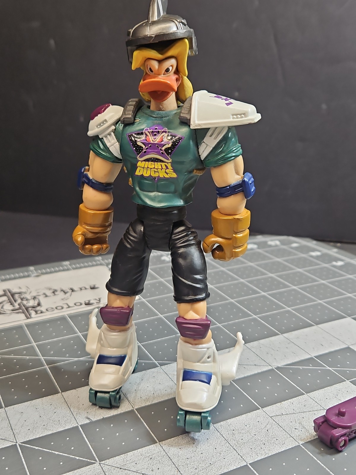 1997 Mighty Ducks STICKFIRE NOSEDIVE Action Figure Disney Mattel As Shown