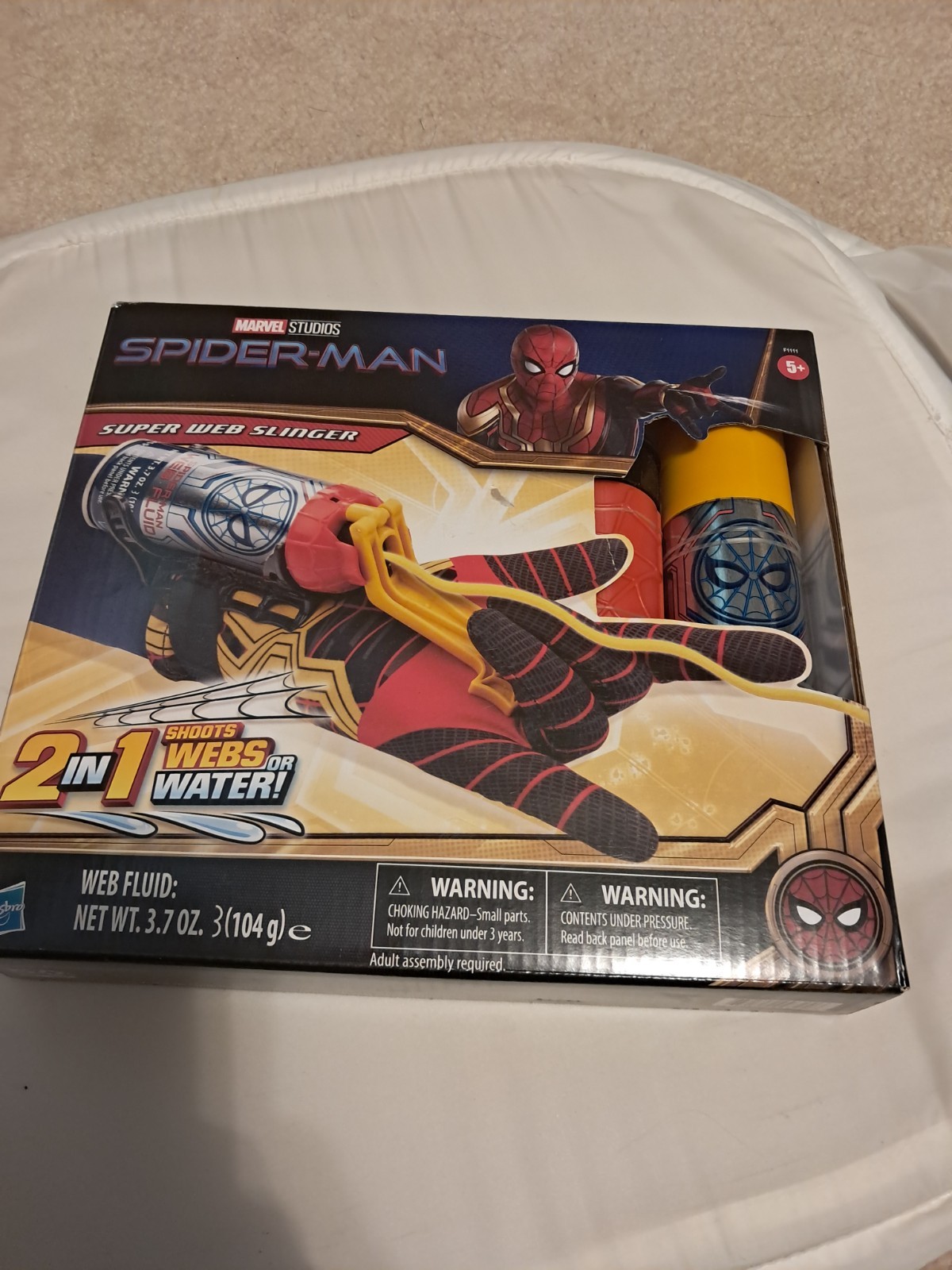 Marvel Studios Spider-Man Super Web Slinger 2-in-1 Shoots Webs or Water NIB