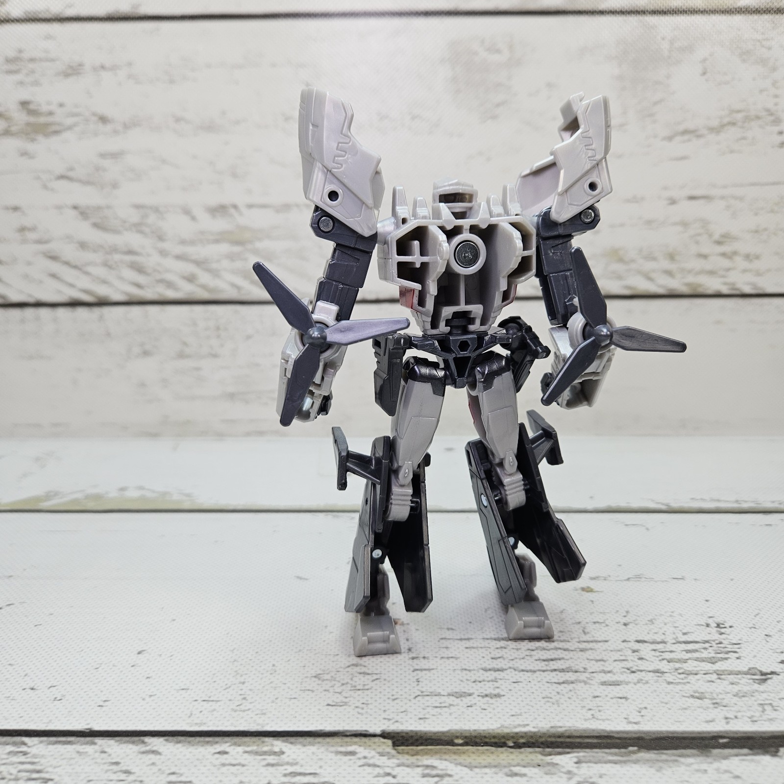 Hasbro Transformers Earthspark Megatron Deluxe 2023 5&Prime; Adjustable Action Figure
