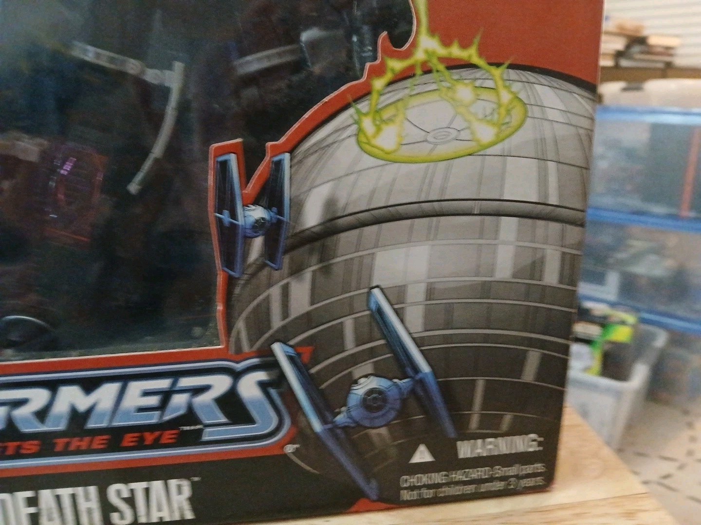 Transformers Star Wars Darth Vader Death Star Figure 2007 Hasbro NEW- Electronic