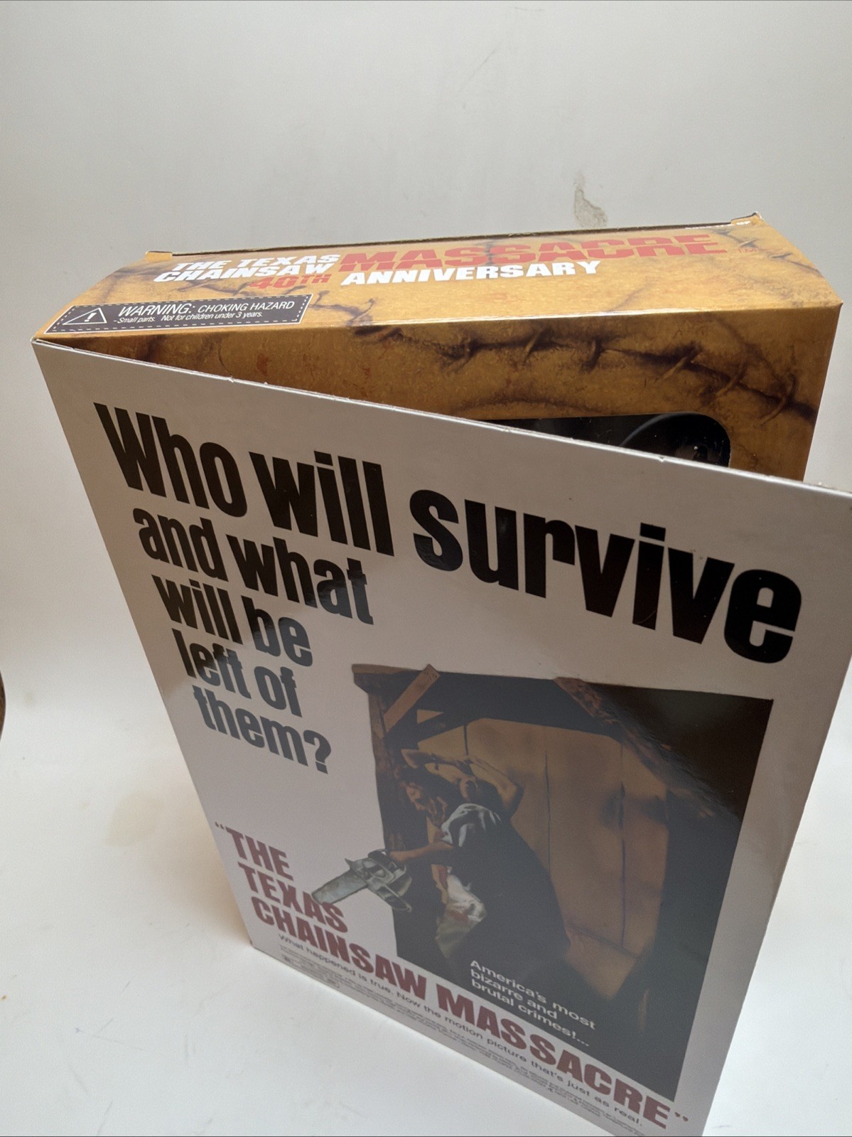 NECA Ultimate Texas Chainsaw Massacre Leatherface 7&Prime; Horror Action Figure 40th