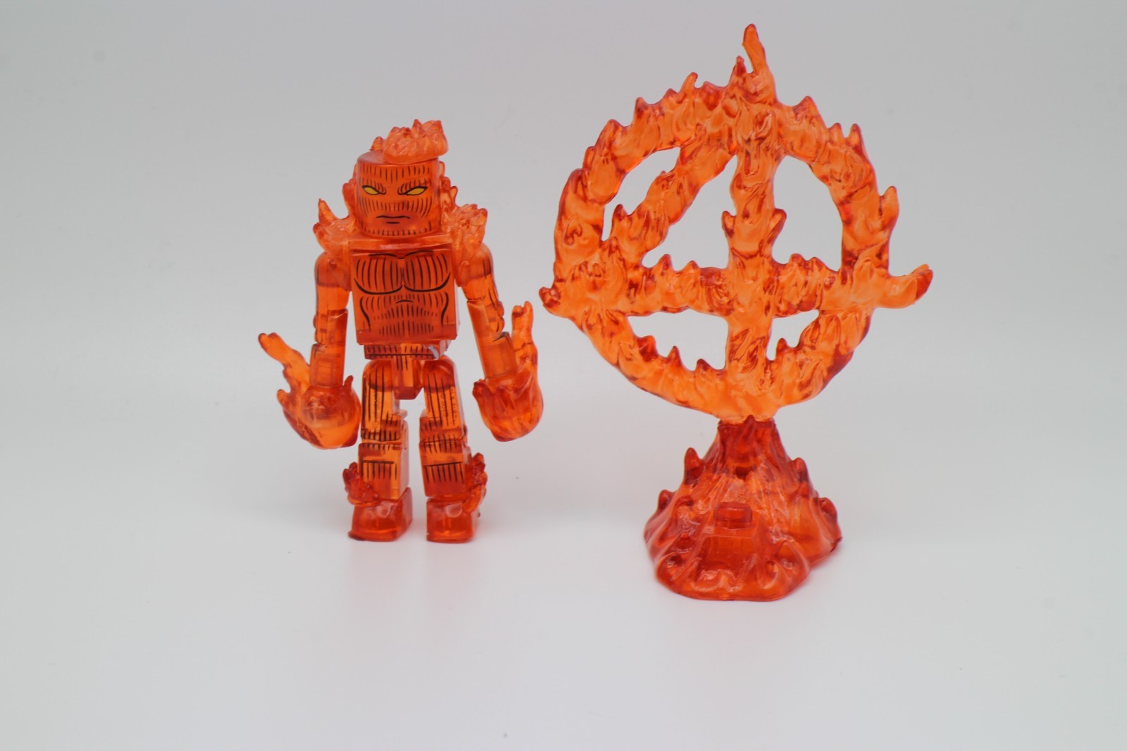 Marvel Minimates Series 48 HUMAN TORCH Translucent Orange Flame On Base