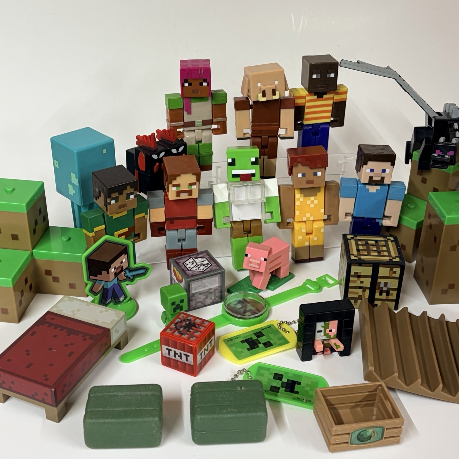 Minecraft Creator Action Figures Toy Lot Of 30 Ender Dragon Blocks Mixed Lot Toy