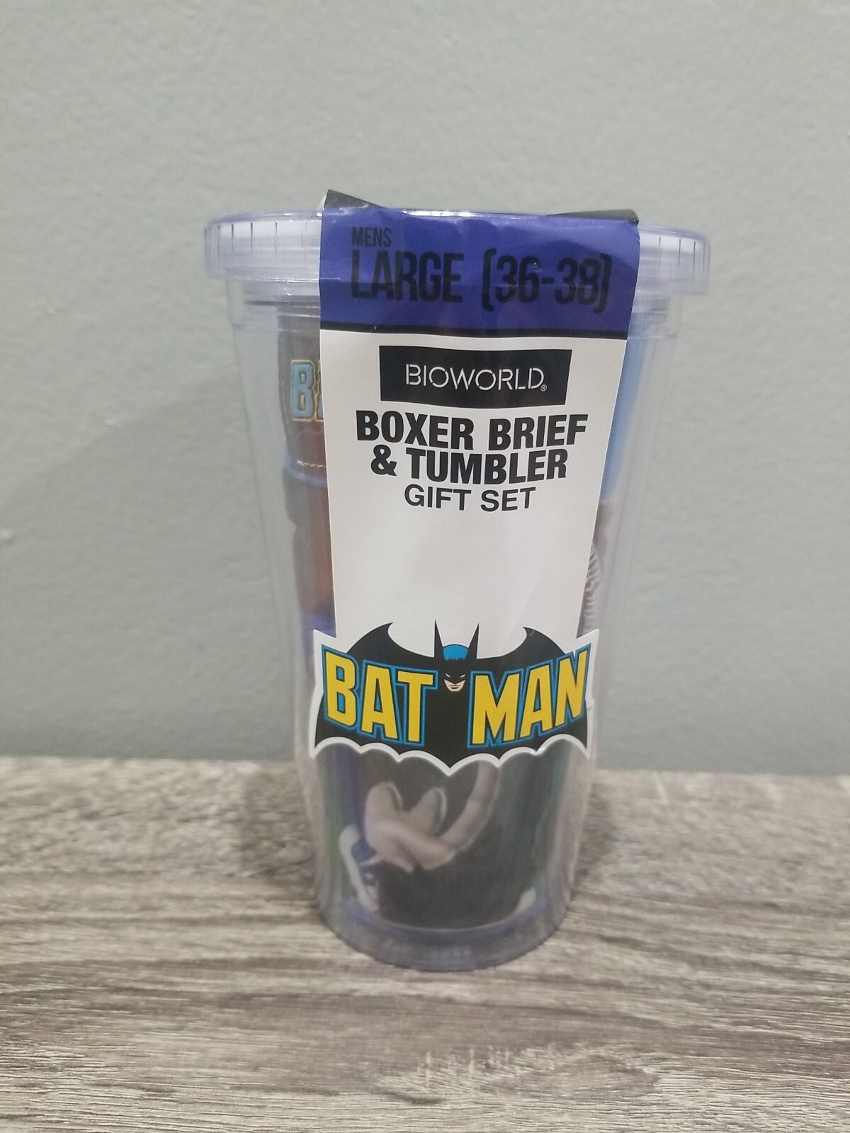 NEW DC COMICS BATMAN BOXER BRIEF SIZE L 36-38 AND TUMBLER BPA FREE GIFT SET SEAL