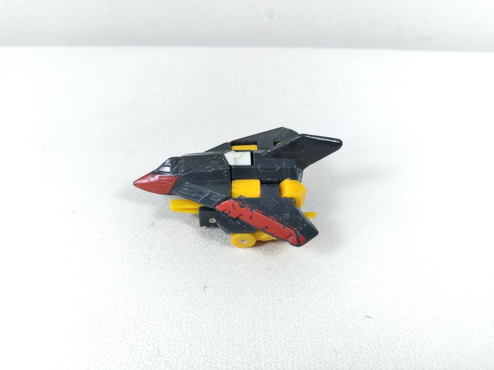 Transformers Armada Super-Cons Wheeljack Action Figure with Wind Sheer