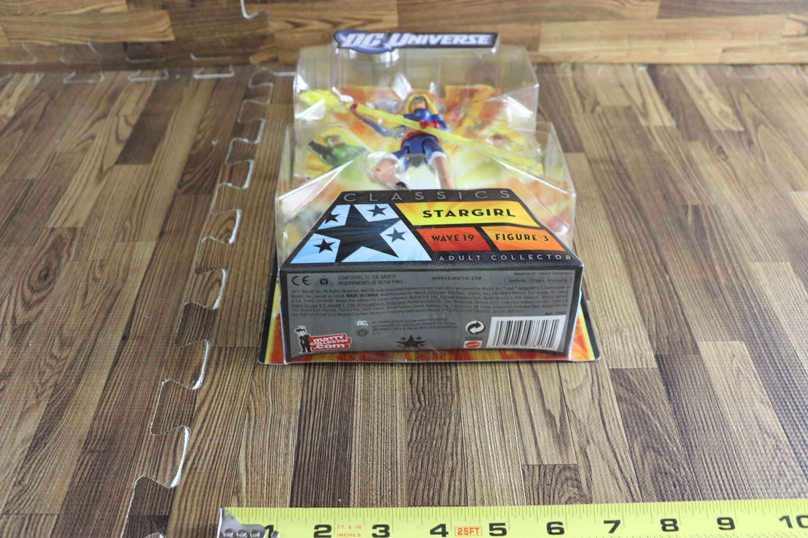 2011 DC Universe Classics STARGIRL Wave 19 Figure 3 STRIPE BAF