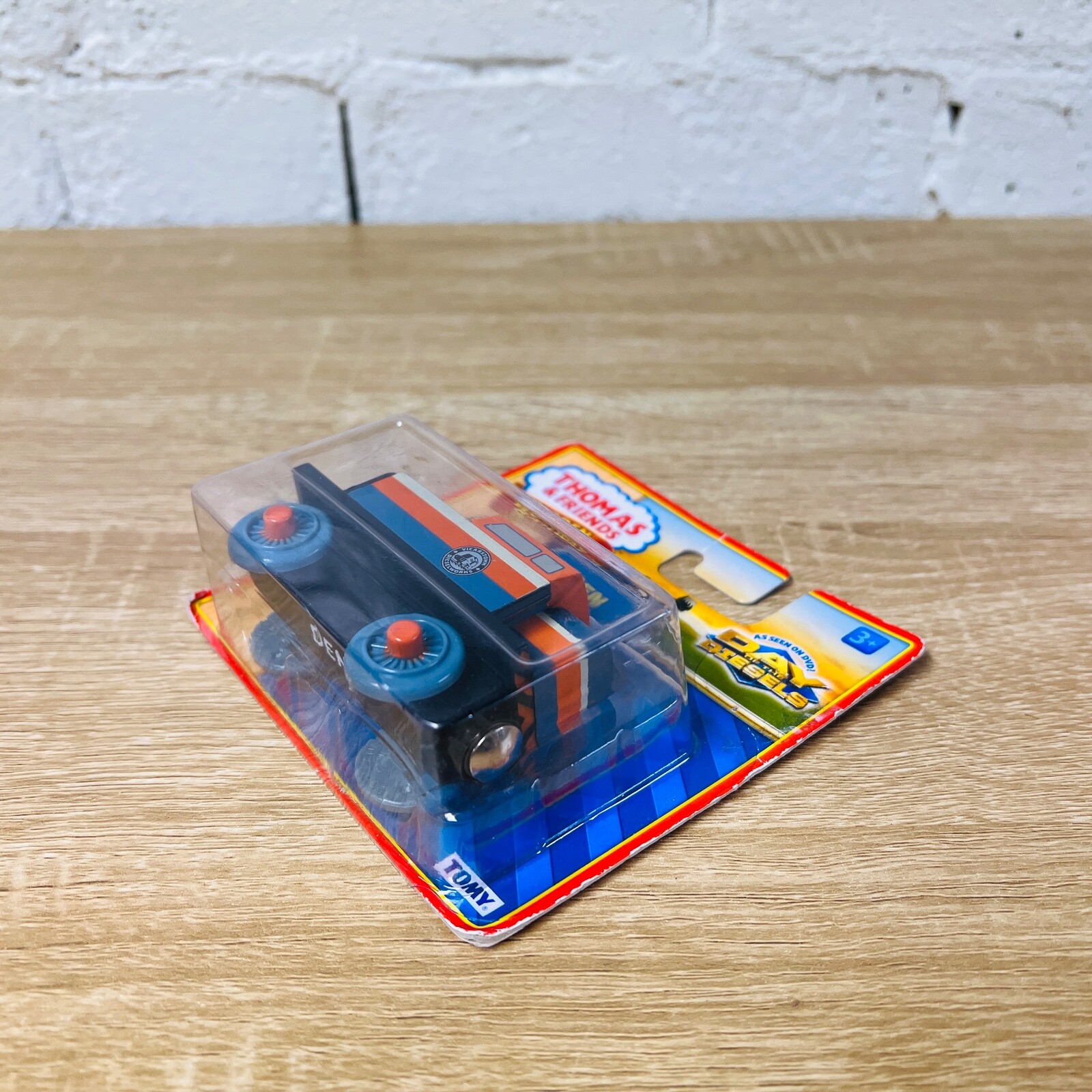 Den Day of the Diesels – Thomas the Tank Engine & Friends Wooden Railway Trains