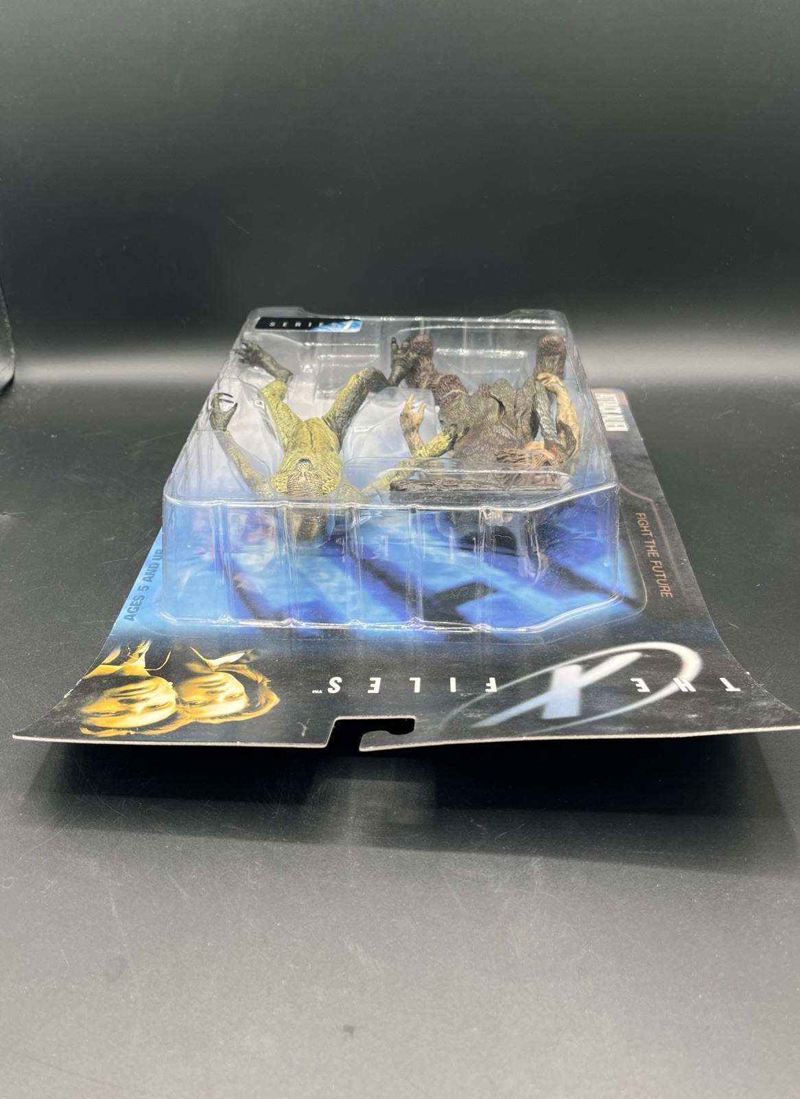 X-Files Attack Alien Primitive Man Sealed 1998 McFarlane Fight Future