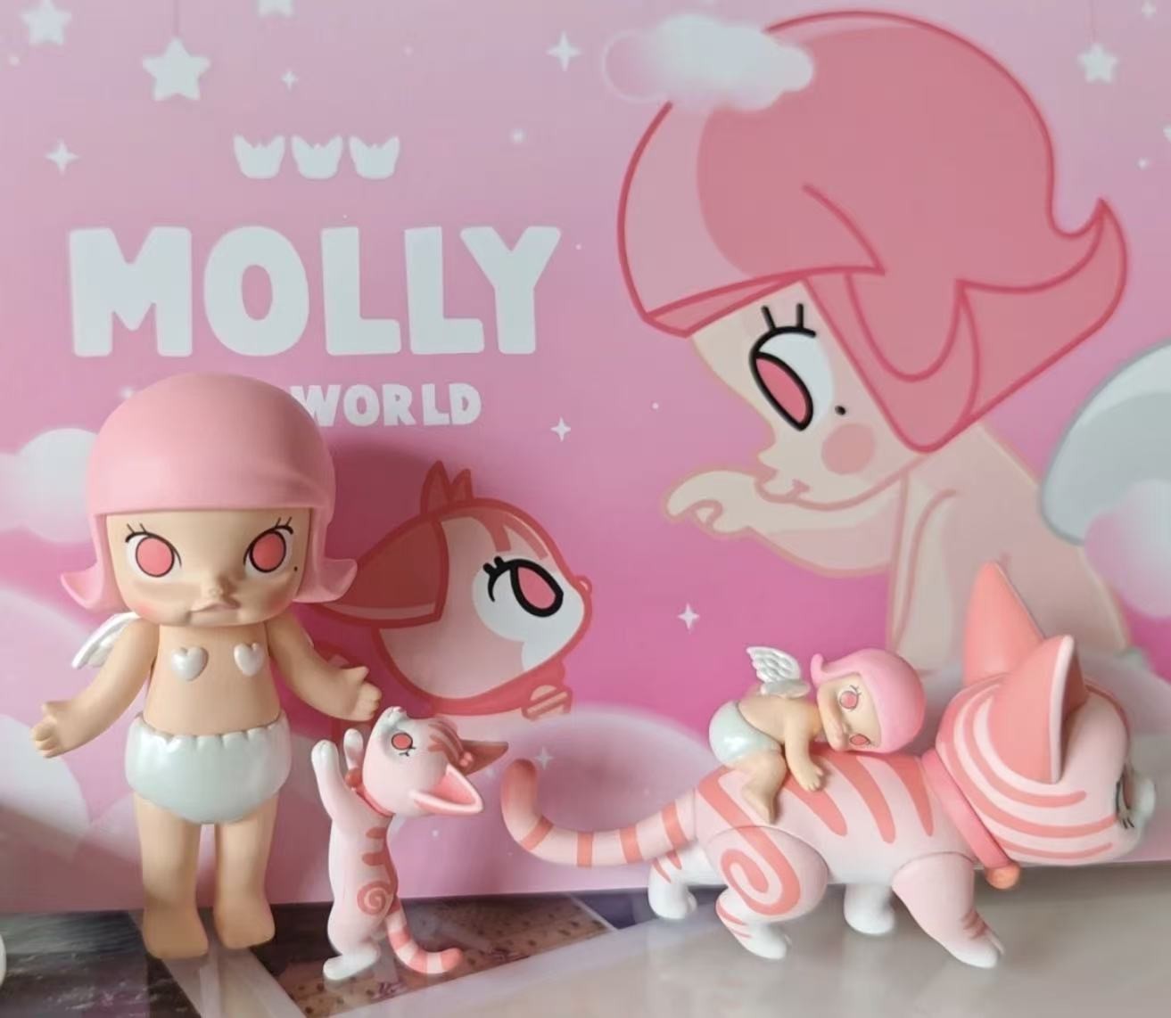 AUTHENTIC KENNYSWORK MOLLY CAT WORLD SET (PINK) LIMITED EDITION ART TOY