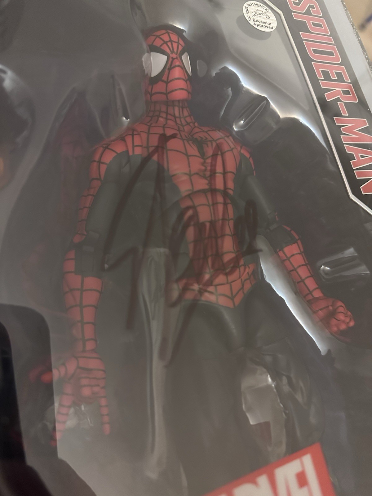 Stan Lee Autographed Marvel Legends Series 12-inch Spider-Man 2015 Hasbro New