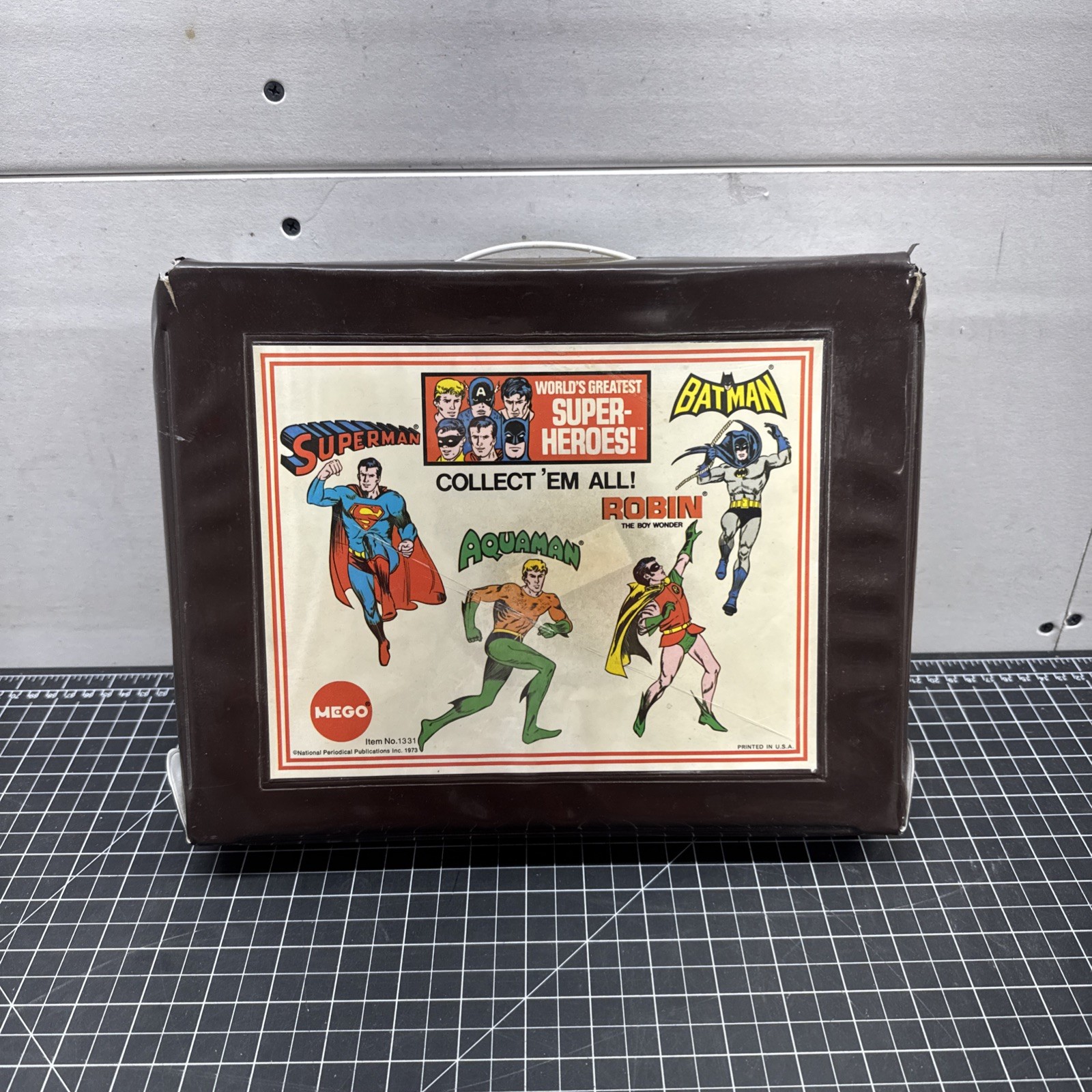 1973 MEGO SUPER-HEROES CARRYING CASE UNUSUAL BROWN D5