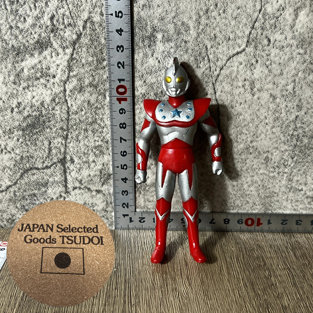 Ultraman Chuck Figure Japanese Soft Vinyl Hero Toy 12cm/4.7&Prime; 22g/0.8oz 000174