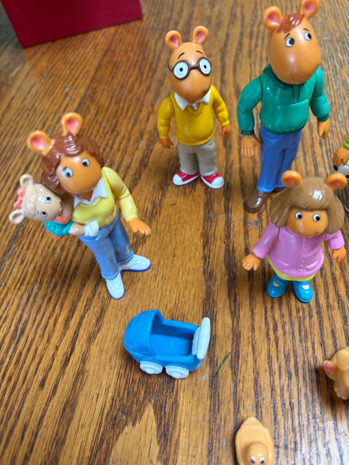 PBS Kids Arthur Aardvark Family Lot Of 5 Posable Figures Dog & Toys Hasbro 90&rsquo;s