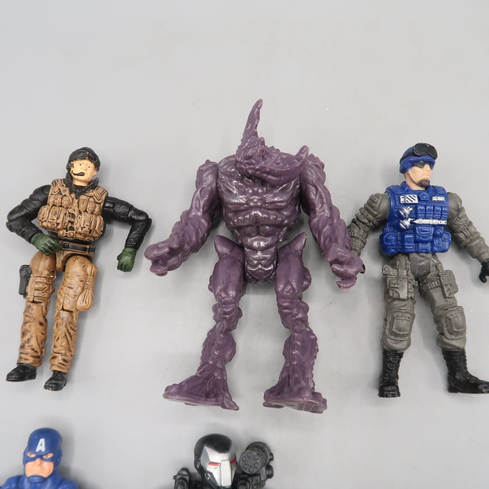 Avengers Hasbro Marvel Army Villian Action Figure Loose Lot Captain America Buzz