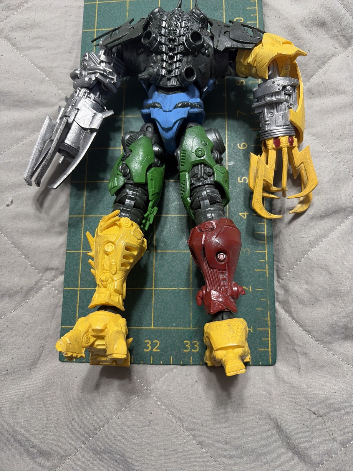 McFarlane DC Multiverse Mega Fulcum Abominus Dark Knights 9” Figure