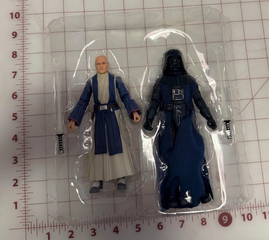 Star Wars Black Series 6&Prime; Obi-Wan Kenobi & Darth Vader Concept Art in Plastic