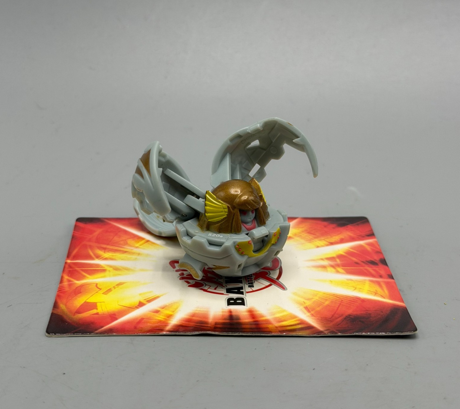 Bakugan Harpus 520G Gray Haos B2 Battle Brawlers READ