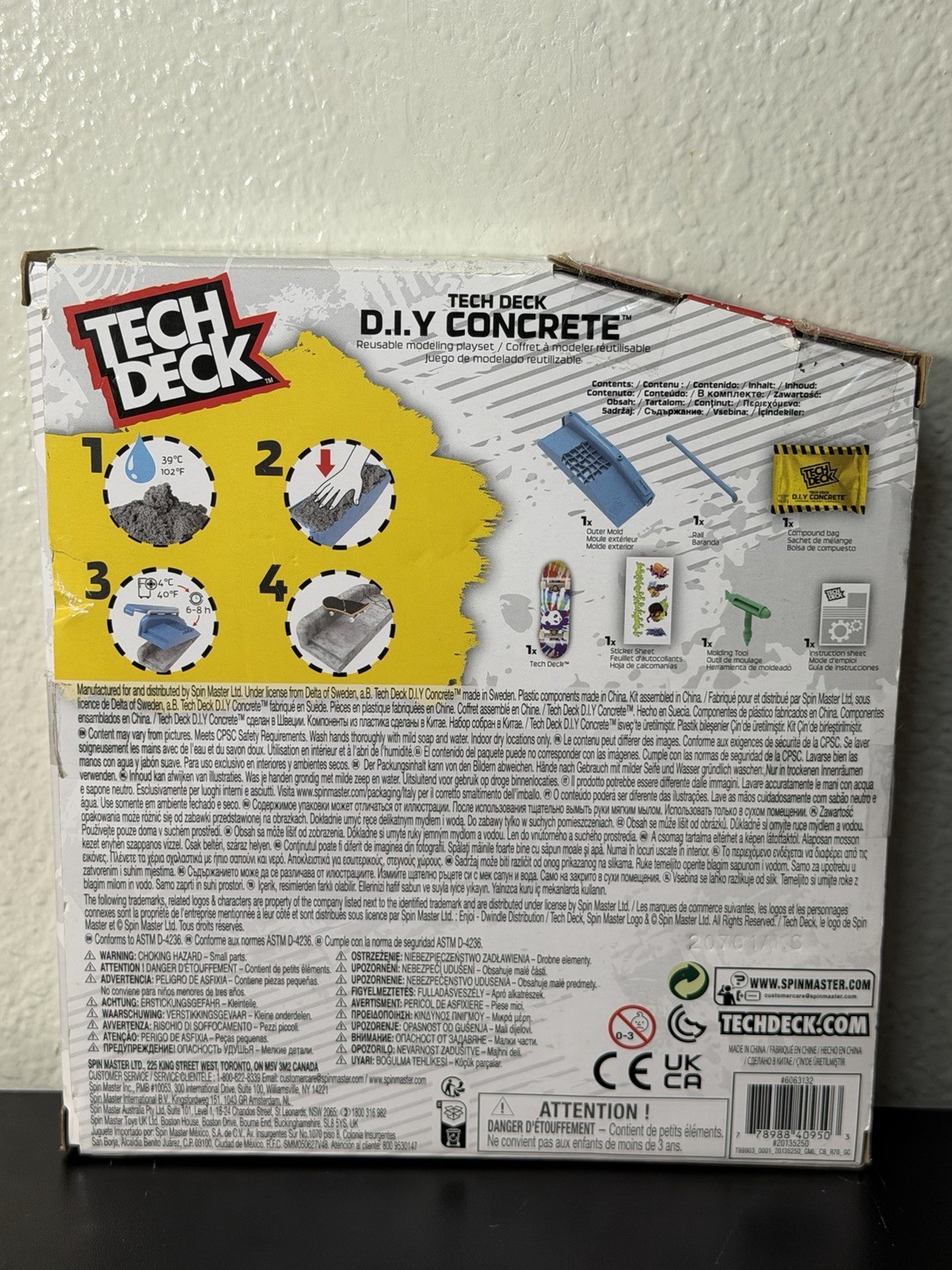 New Tech Deck D.I.Y. Concrete Reusable Modeling Playset *NIB*