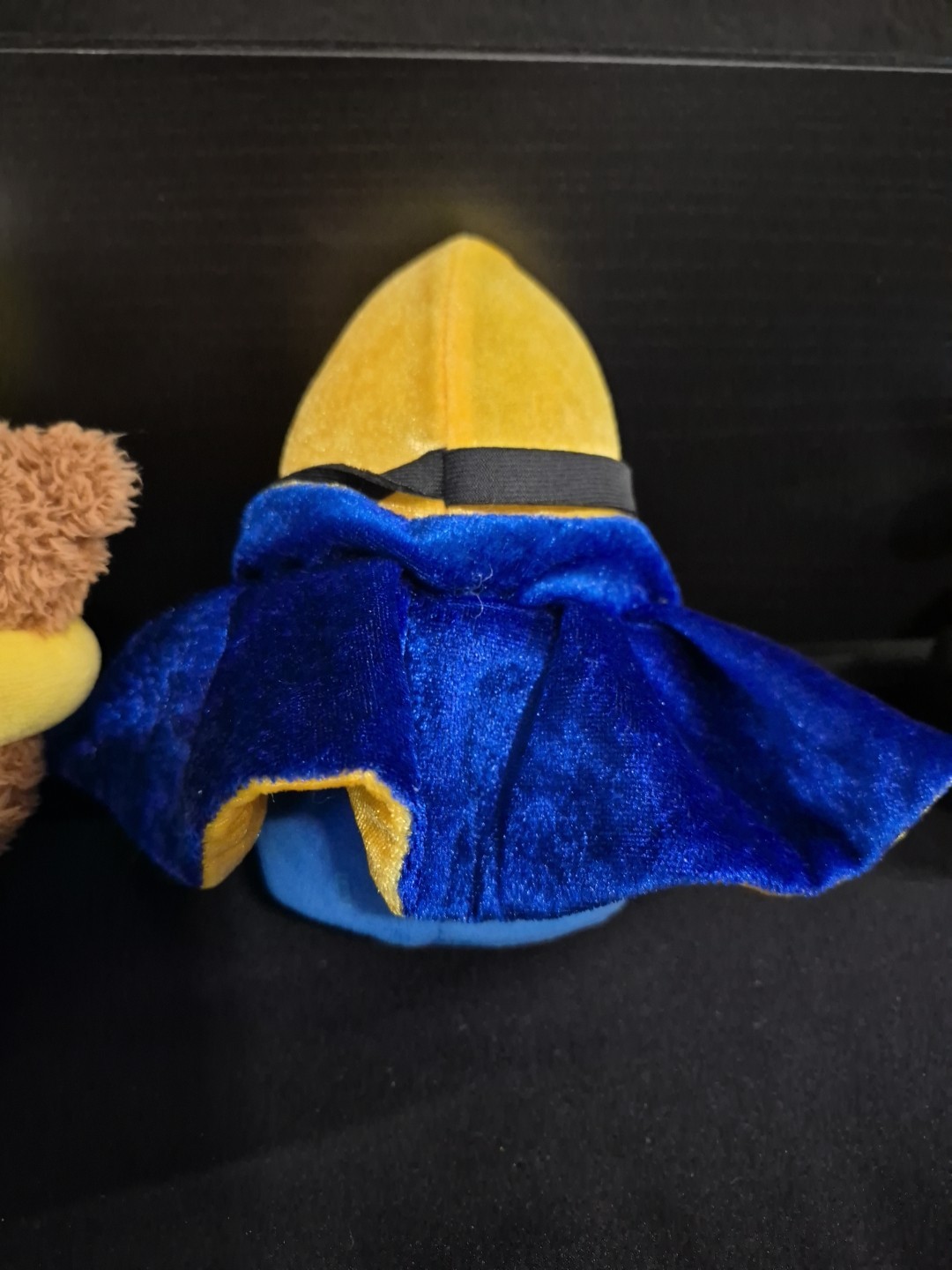Lot of 4 Minions : Babble Otto, Kevin, Bob w/bear, Mega Gus Plush Toys!